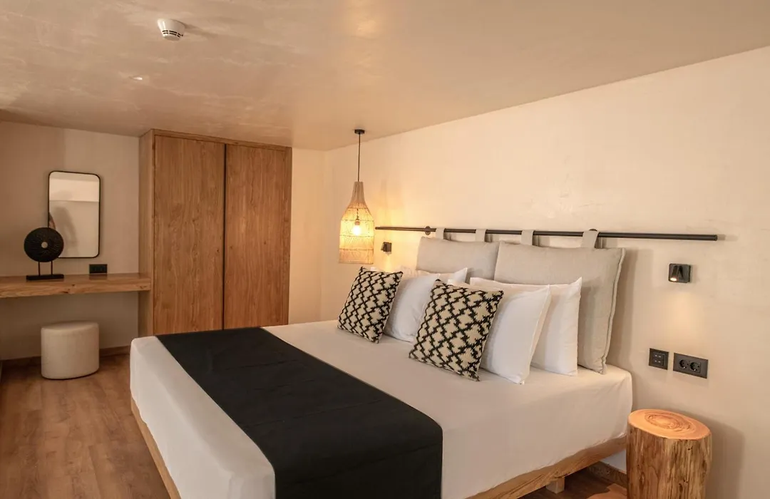 Indigo Suites Collection Adults Only-1